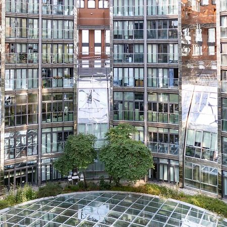 Gasometer Apartment - Designer Building With Amazing View Wien Exteriör bild