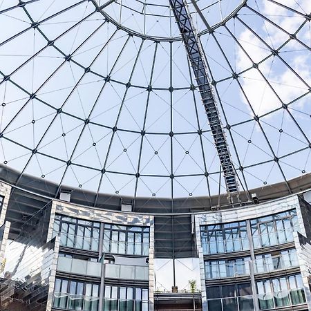 Gasometer Apartment - Designer Building With Amazing View Wien Exteriör bild